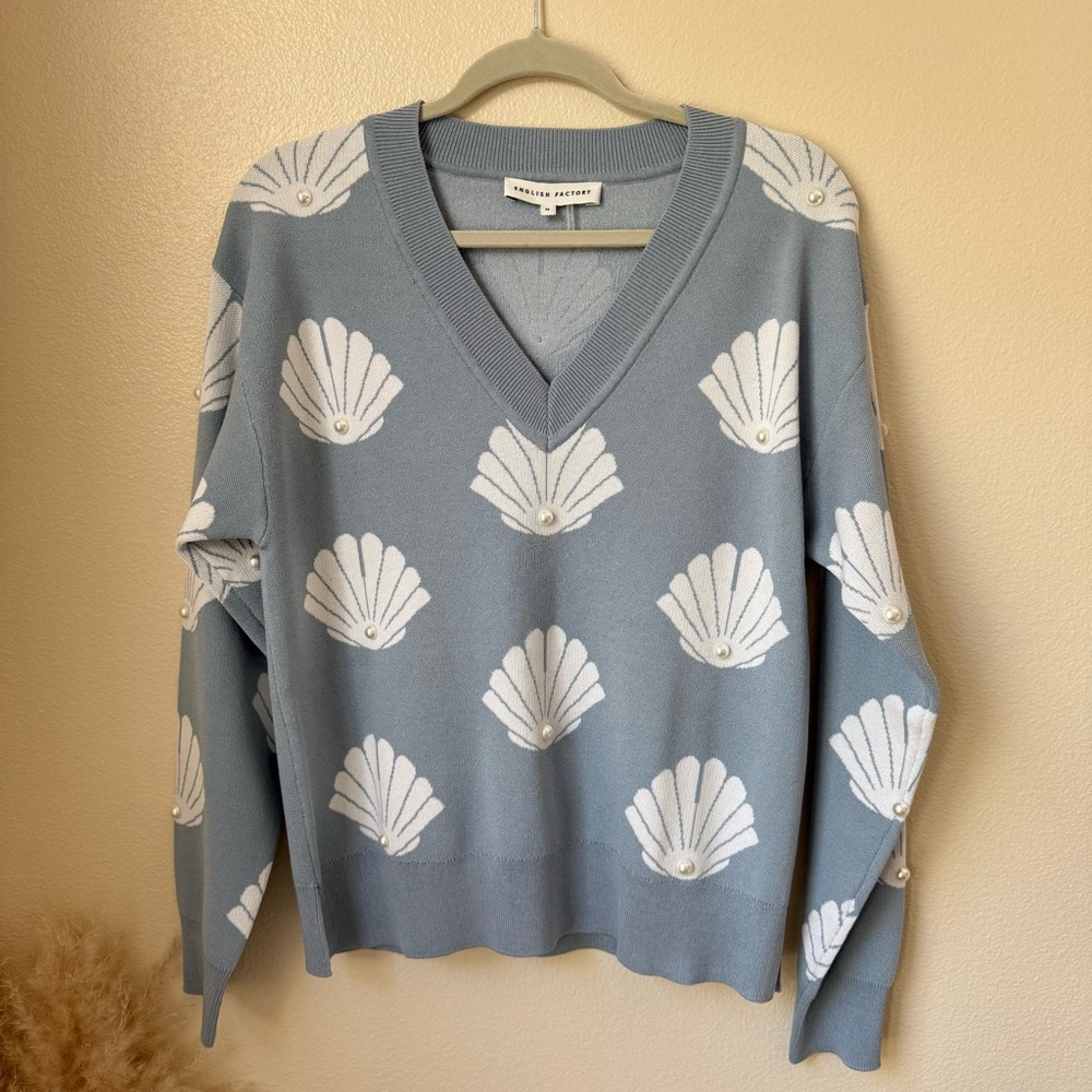 Pearl Embellished Blue and White Shell V-Neck Sweater
